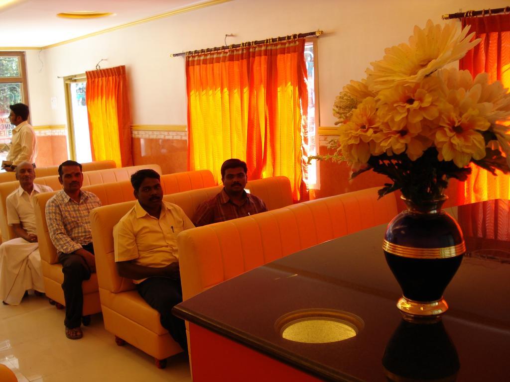Hotel New Tamil Nadu Salem Zimmer foto